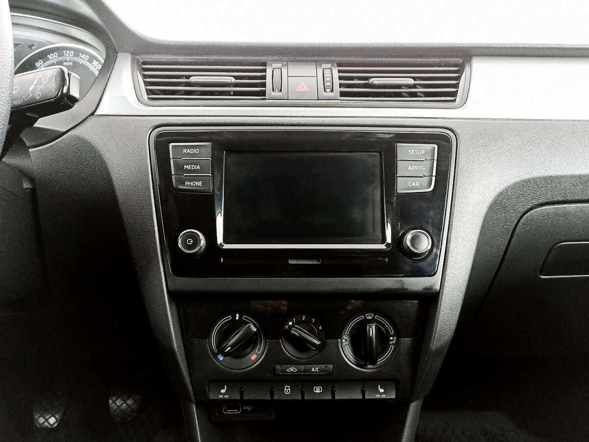 Skoda Rapid 2019 года с пробегом. Фото: #12