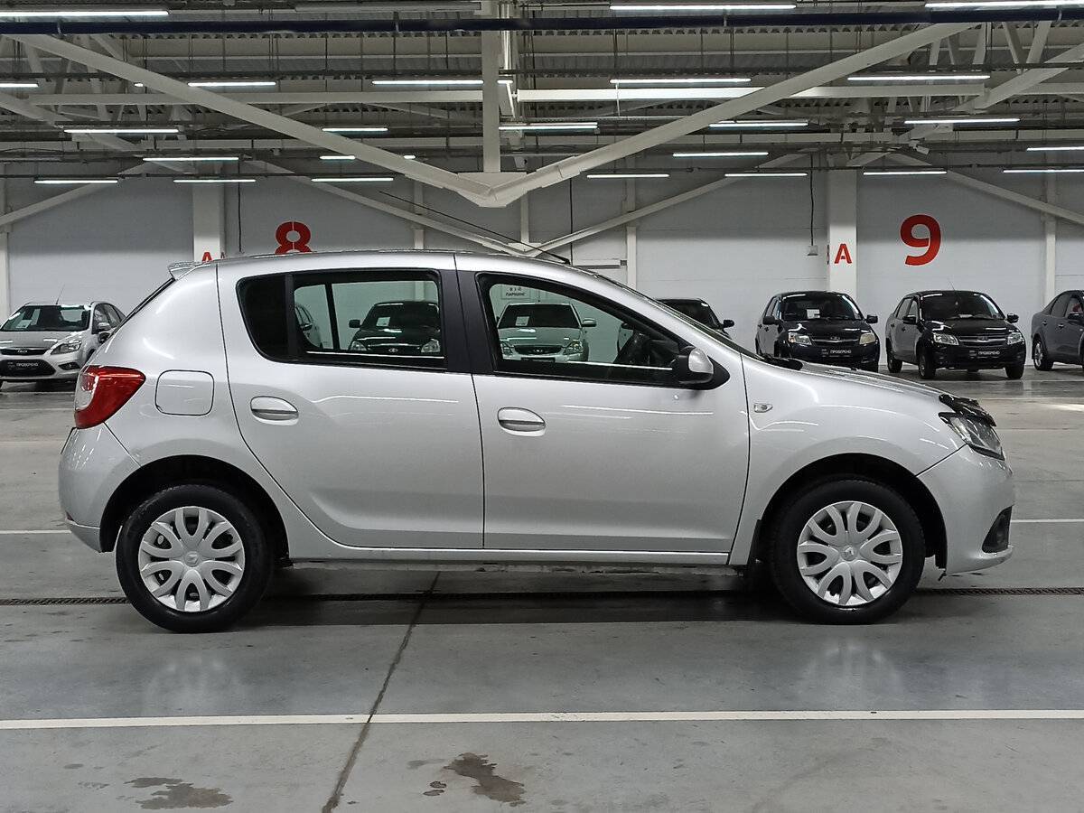 Renault Sandero 2017 года с пробегом. Фото: #3