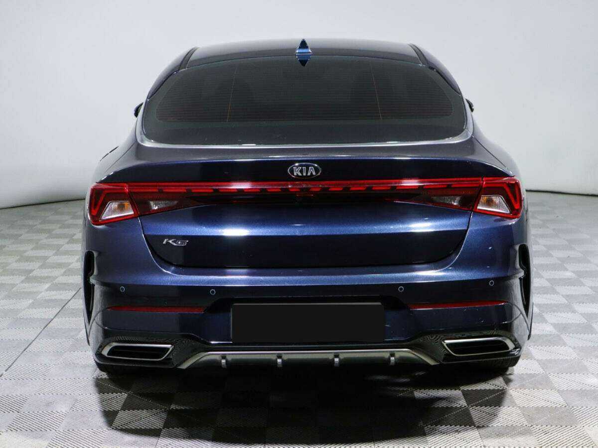 Kia K5 2021 года с пробегом. Фото: #4