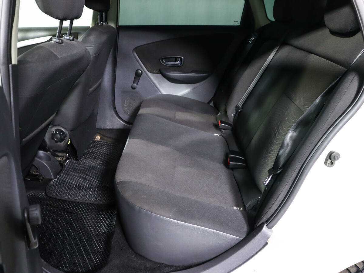 Nissan Almera 2018 года с пробегом. Фото: #11