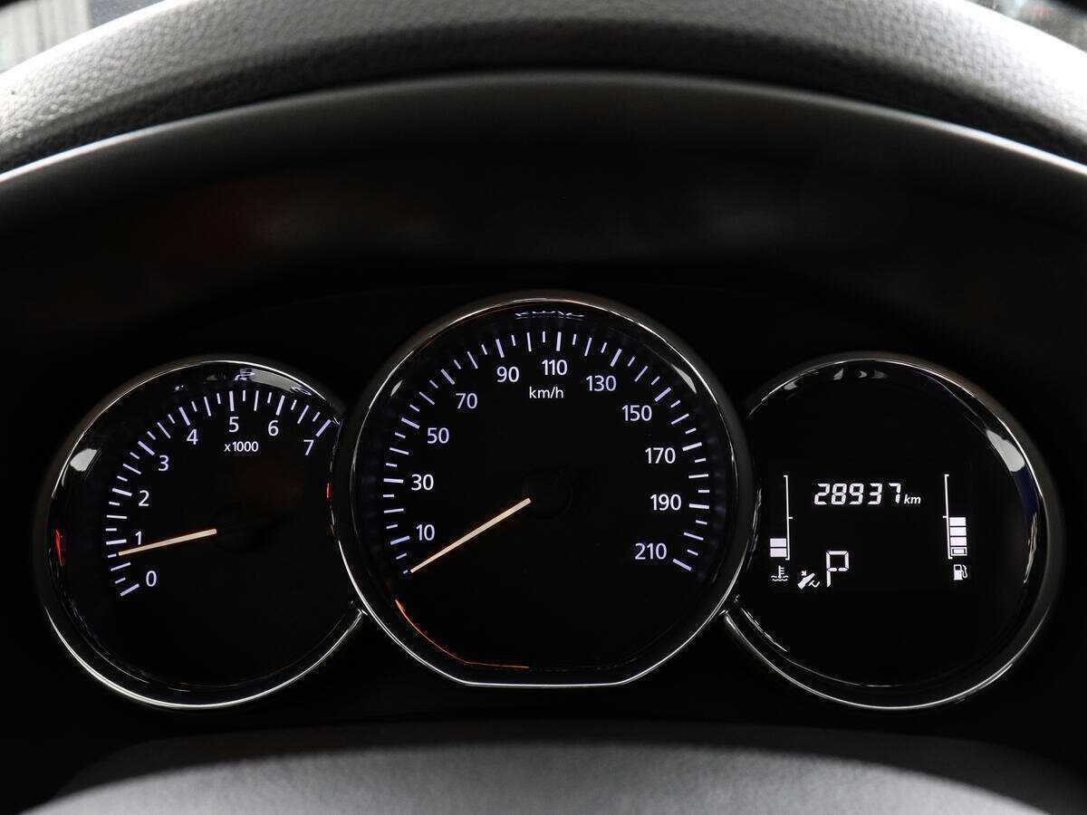 Renault Logan 2022 года с пробегом. Фото: #10