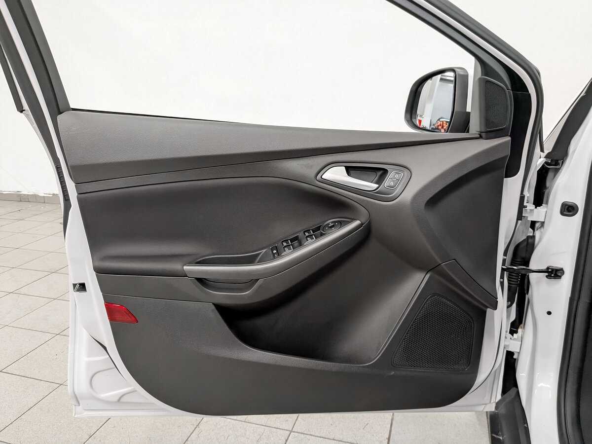Ford Focus 2015 года с пробегом. Фото: #15