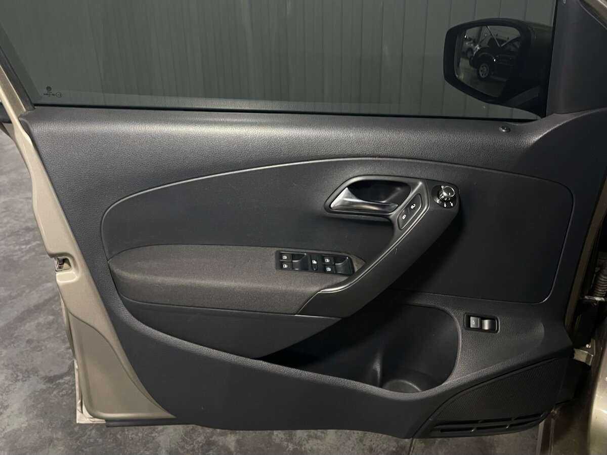 Volkswagen Polo 2017 года с пробегом. Фото: #18