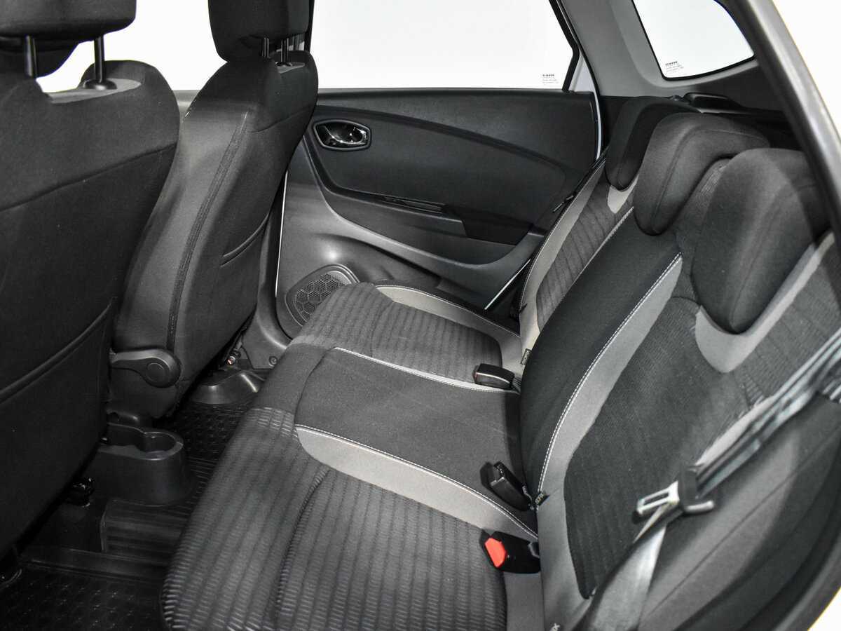 Renault Kaptur 2016 года с пробегом. Фото: #12