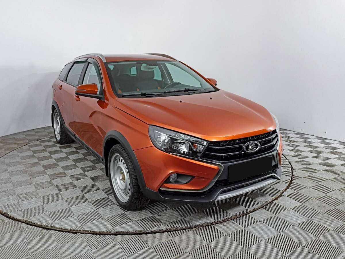 Lada (ВАЗ) Vesta 2021 года с пробегом. Фото: #2