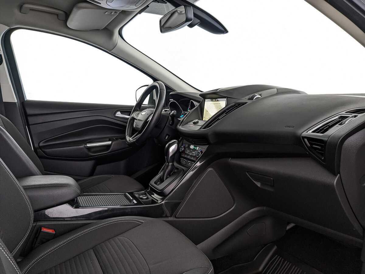 Ford Kuga 2019 года с пробегом. Фото: #10