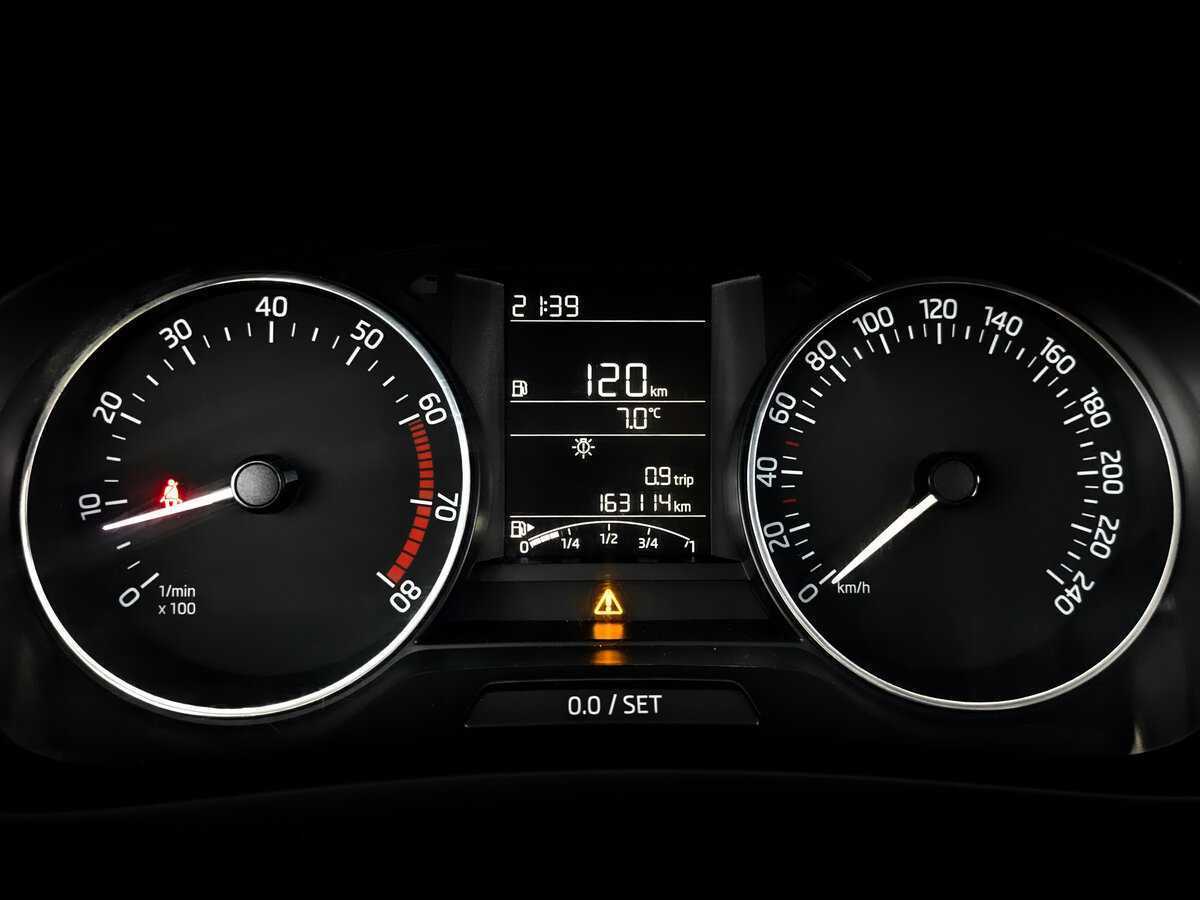 Skoda Rapid 2017 года с пробегом. Фото: #12