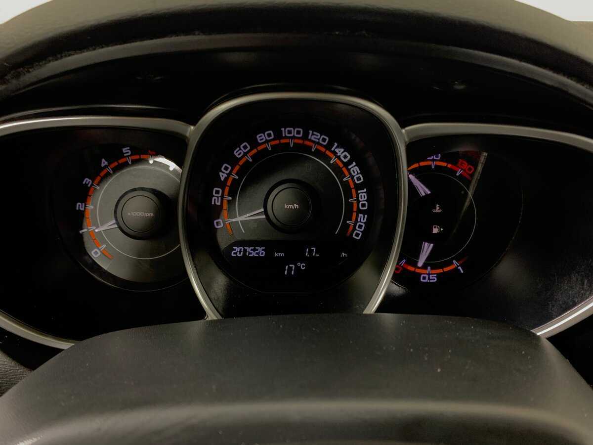 Lada (ВАЗ) Vesta 2017 года с пробегом. Фото: #14