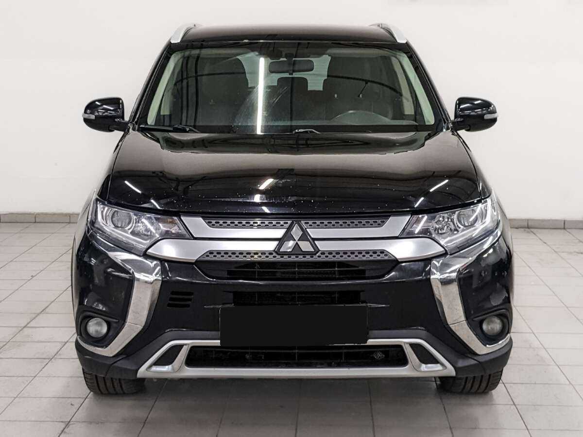 Mitsubishi Outlander 2020 года с пробегом. Фото: #1