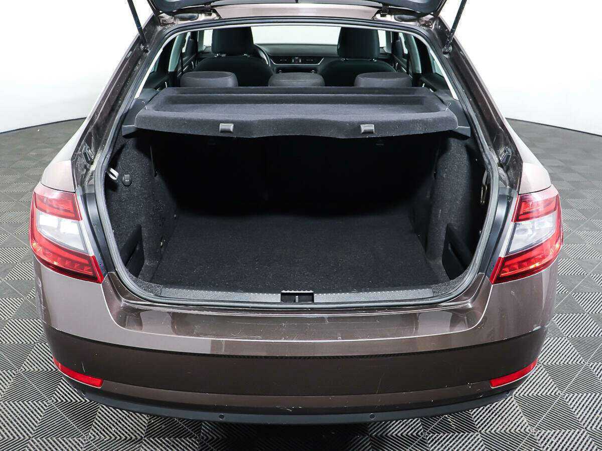 Skoda Octavia 2018 года с пробегом. Фото: #8