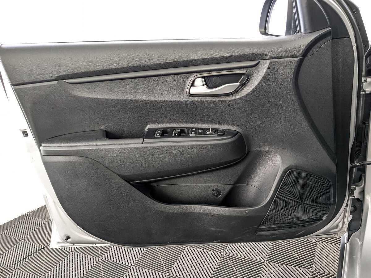 Kia Rio 2020 года с пробегом. Фото: #17