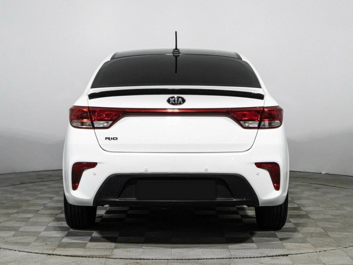 Kia Rio 2019 года с пробегом. Фото: #5