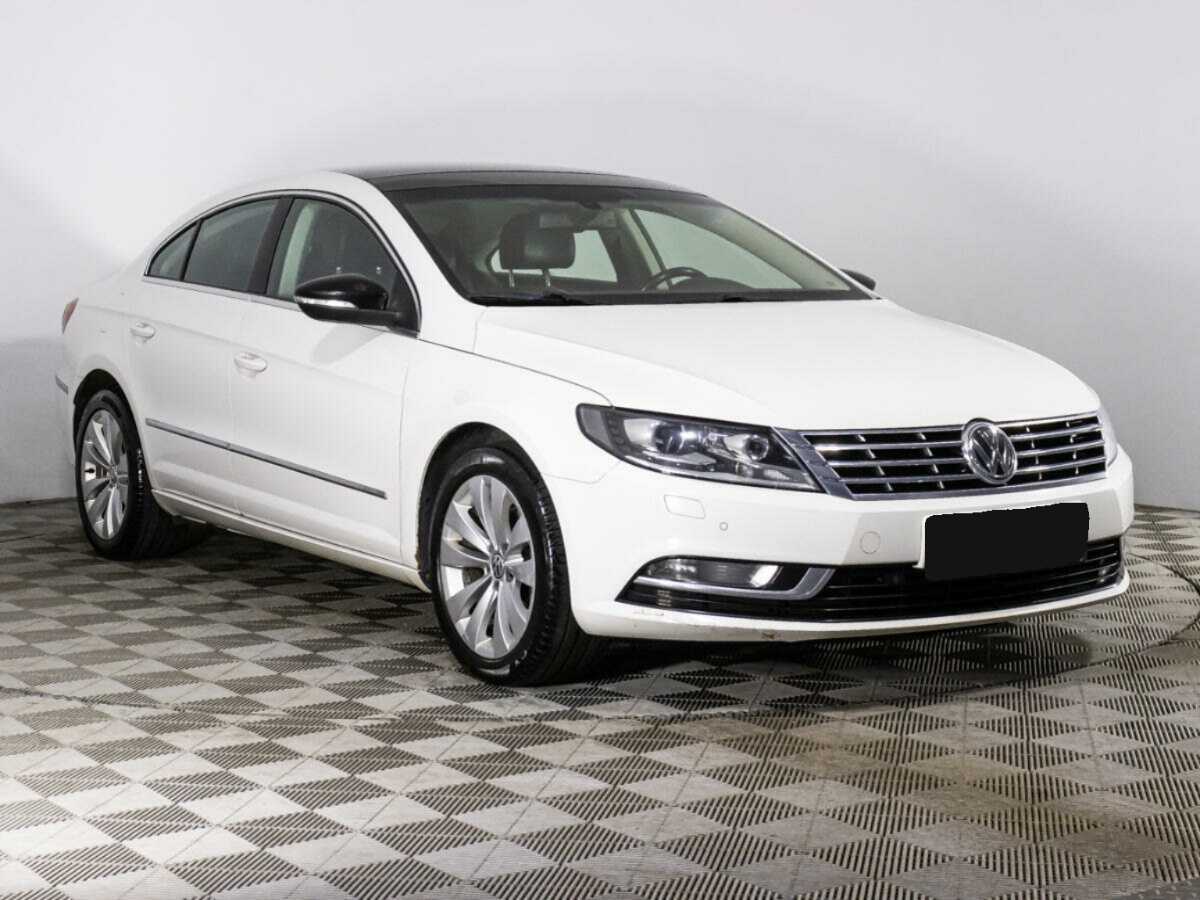 Volkswagen Passat CC 2013 года с пробегом. Фото: #2