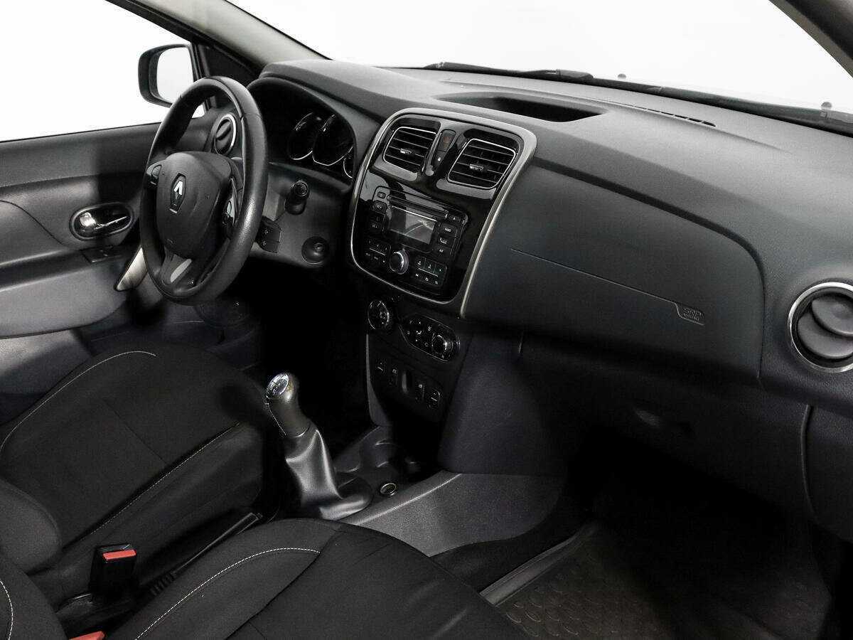 Renault Sandero 2015 года с пробегом. Фото: #8