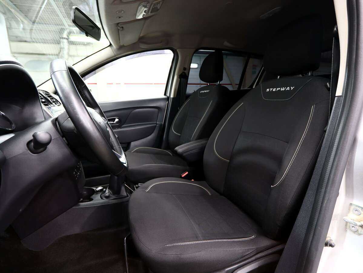 Renault Sandero 2020 года с пробегом. Фото: #7