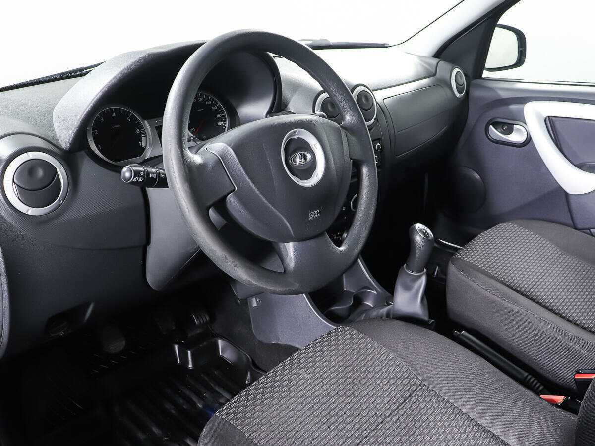 Lada (ВАЗ) Largus 2015 года с пробегом. Фото: #14