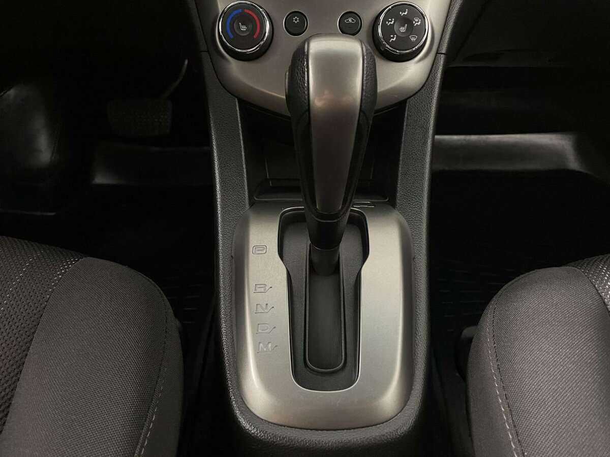 Chevrolet Aveo 2015 года с пробегом. Фото: #10