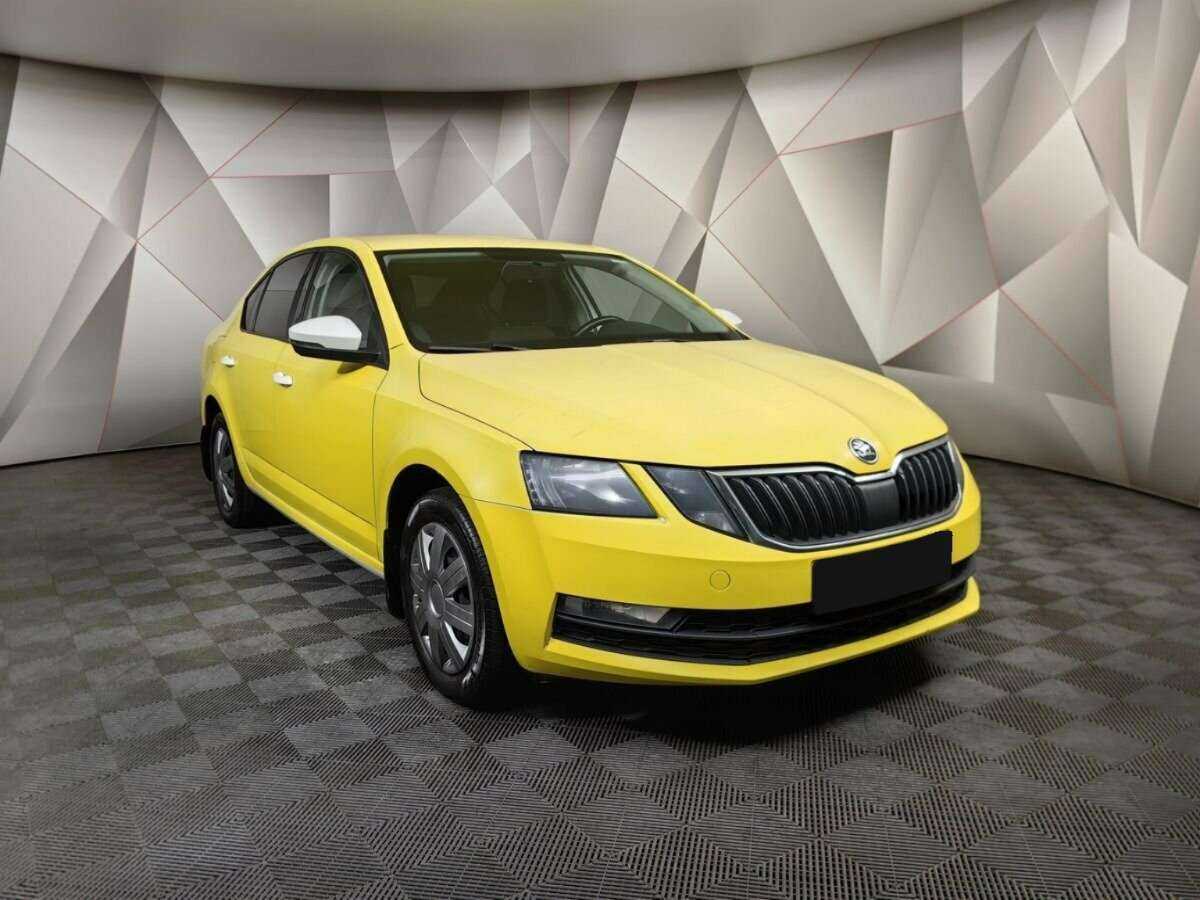 Skoda Octavia 2019 года с пробегом. Фото: #2