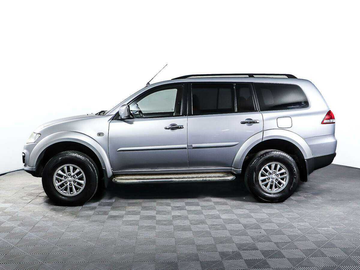 Mitsubishi Pajero Sport 2014 года с пробегом. Фото: #7