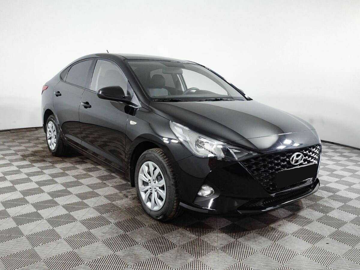 Hyundai Solaris 2021 года с пробегом. Фото: #2