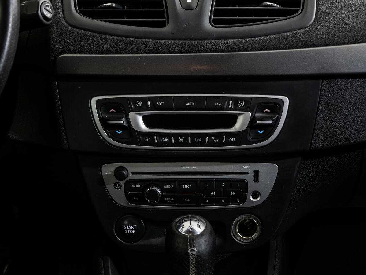 Renault Megane 2014 года с пробегом. Фото: #12