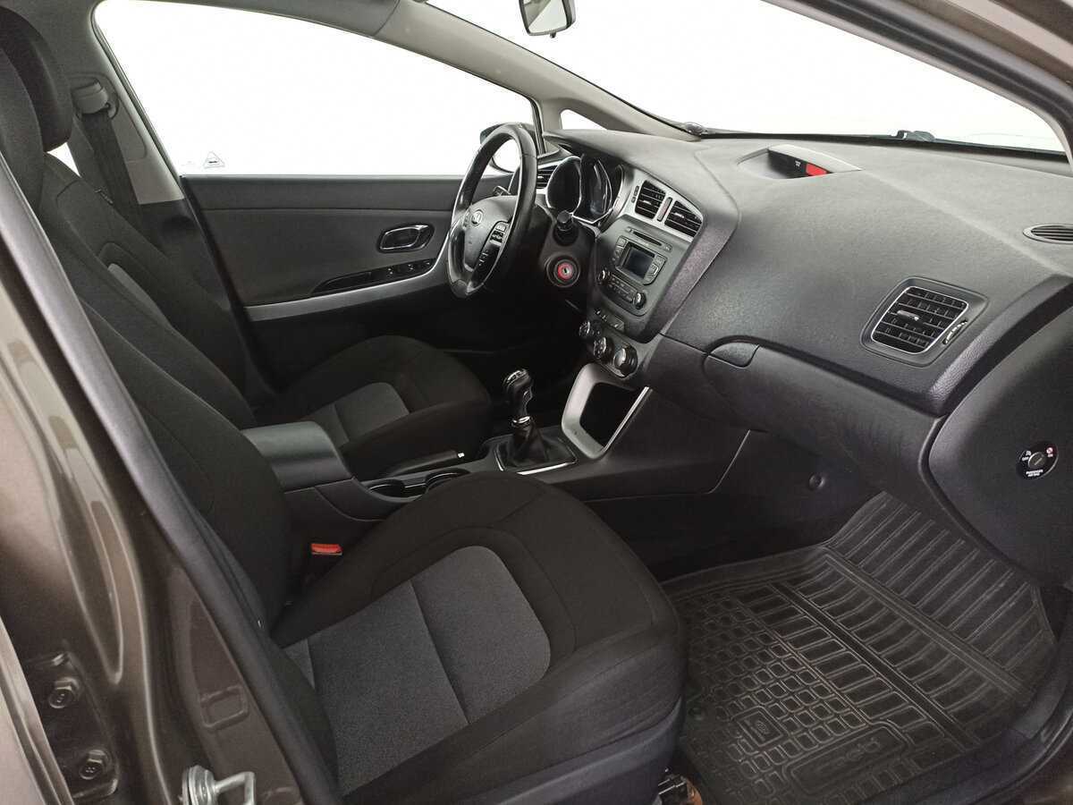 Kia Ceed 2012 года с пробегом. Фото: #10