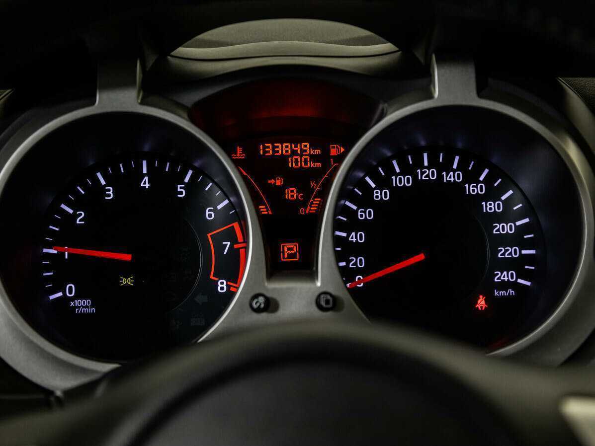 Nissan Juke 2013 года с пробегом. Фото: #11