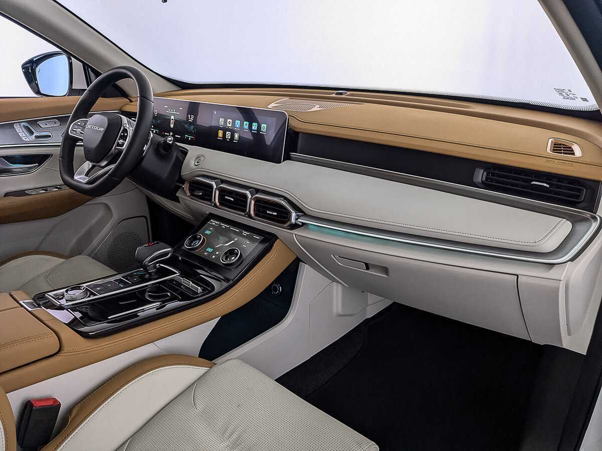 Jetour X70 PLUS 2023 года с пробегом. Фото: #12