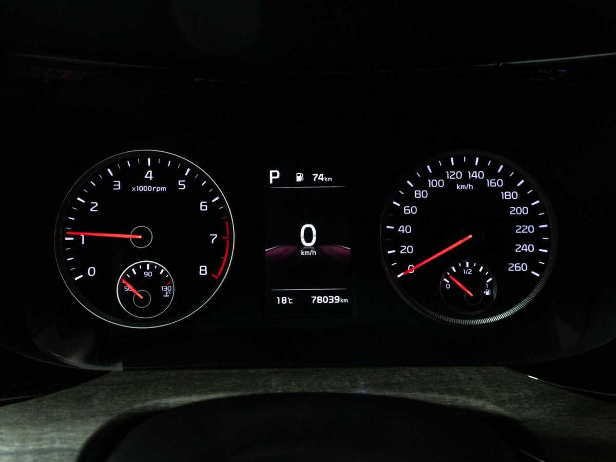 Kia K5 2021 года с пробегом. Фото: #11