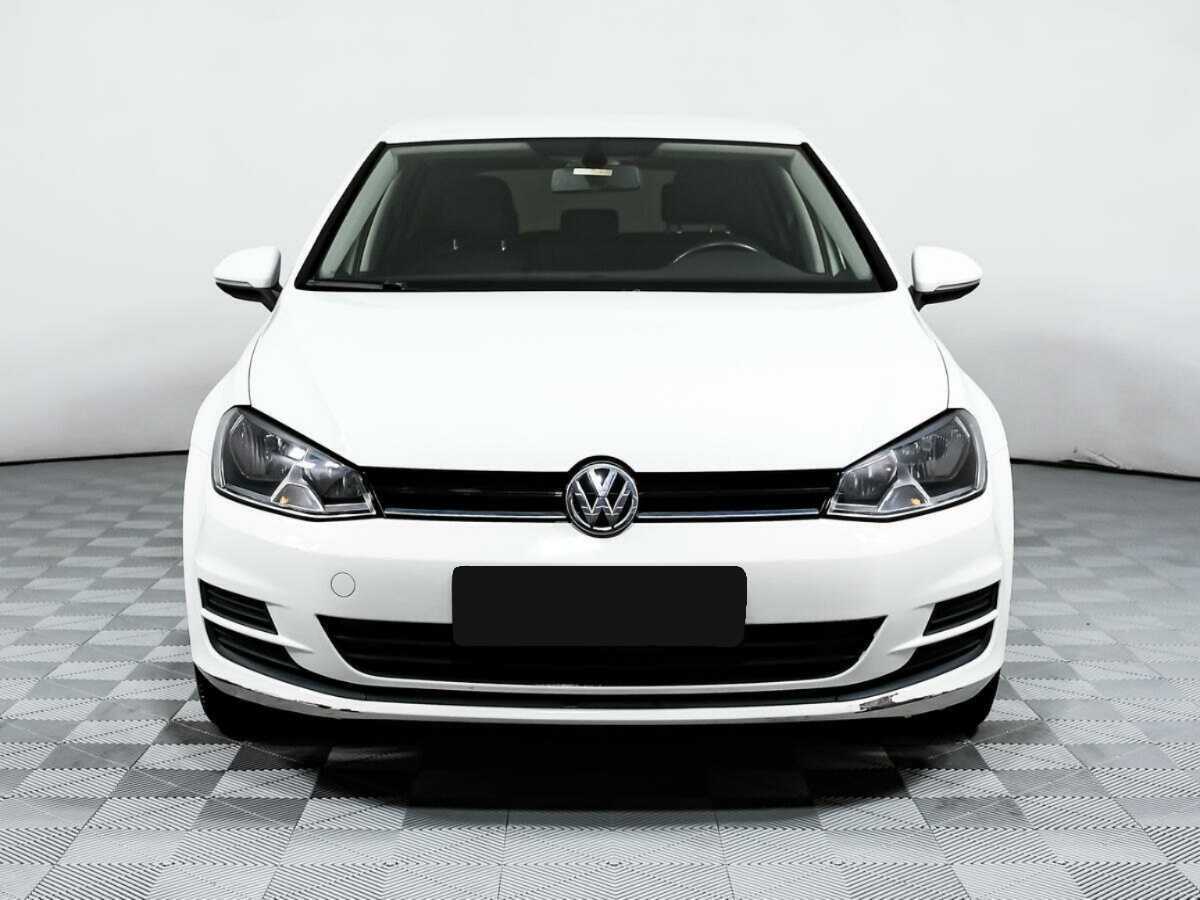 Volkswagen Golf 2015 года с пробегом. Фото: #1