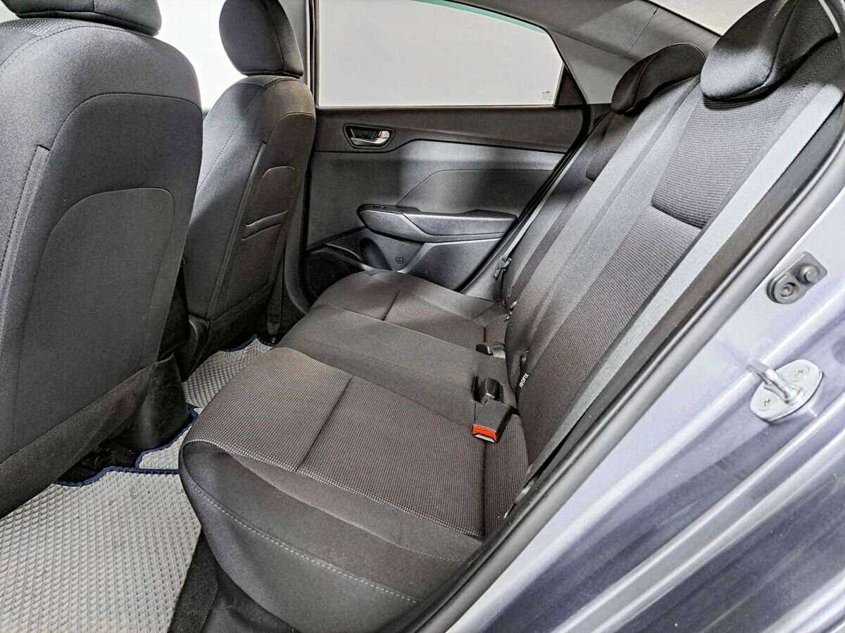 Hyundai Solaris 2018 года с пробегом. Фото: #9