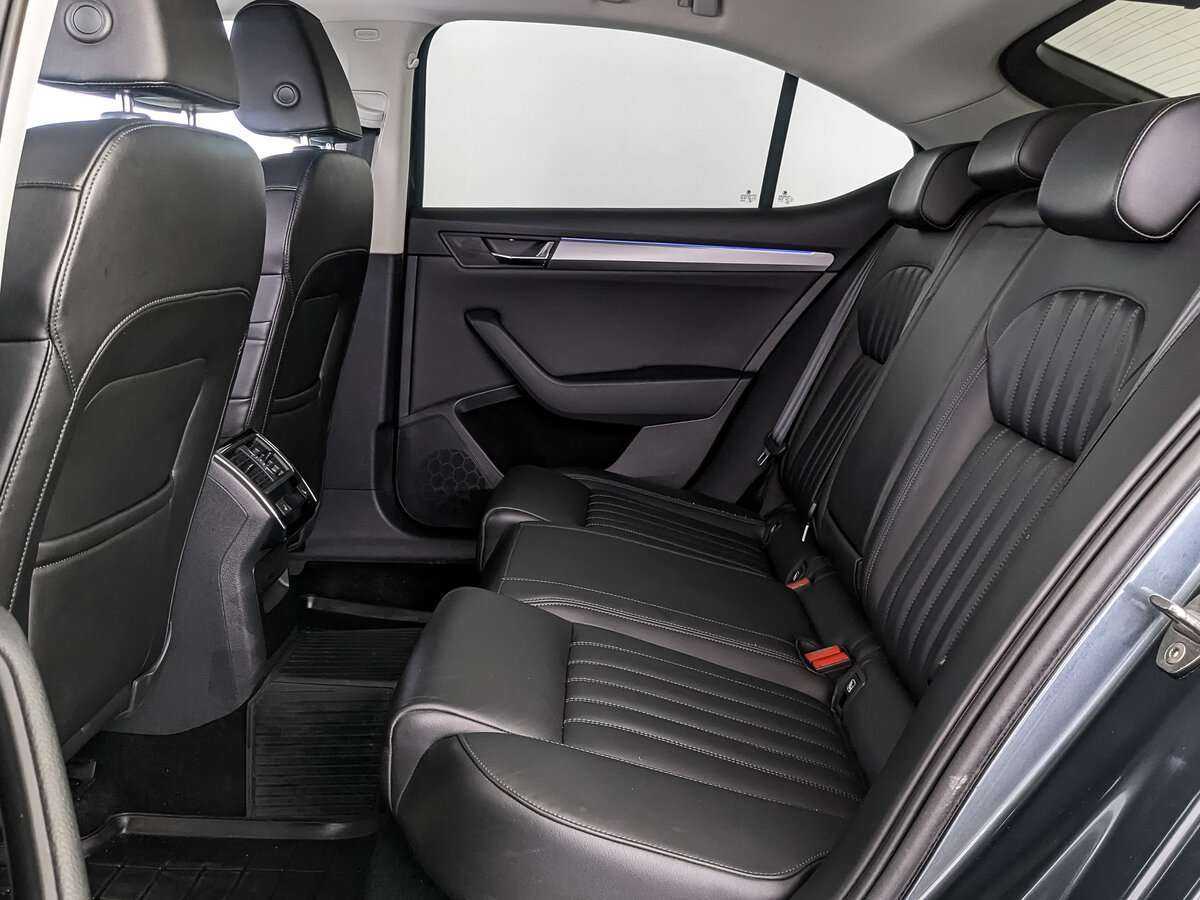 Skoda Superb 2017 года с пробегом. Фото: #13