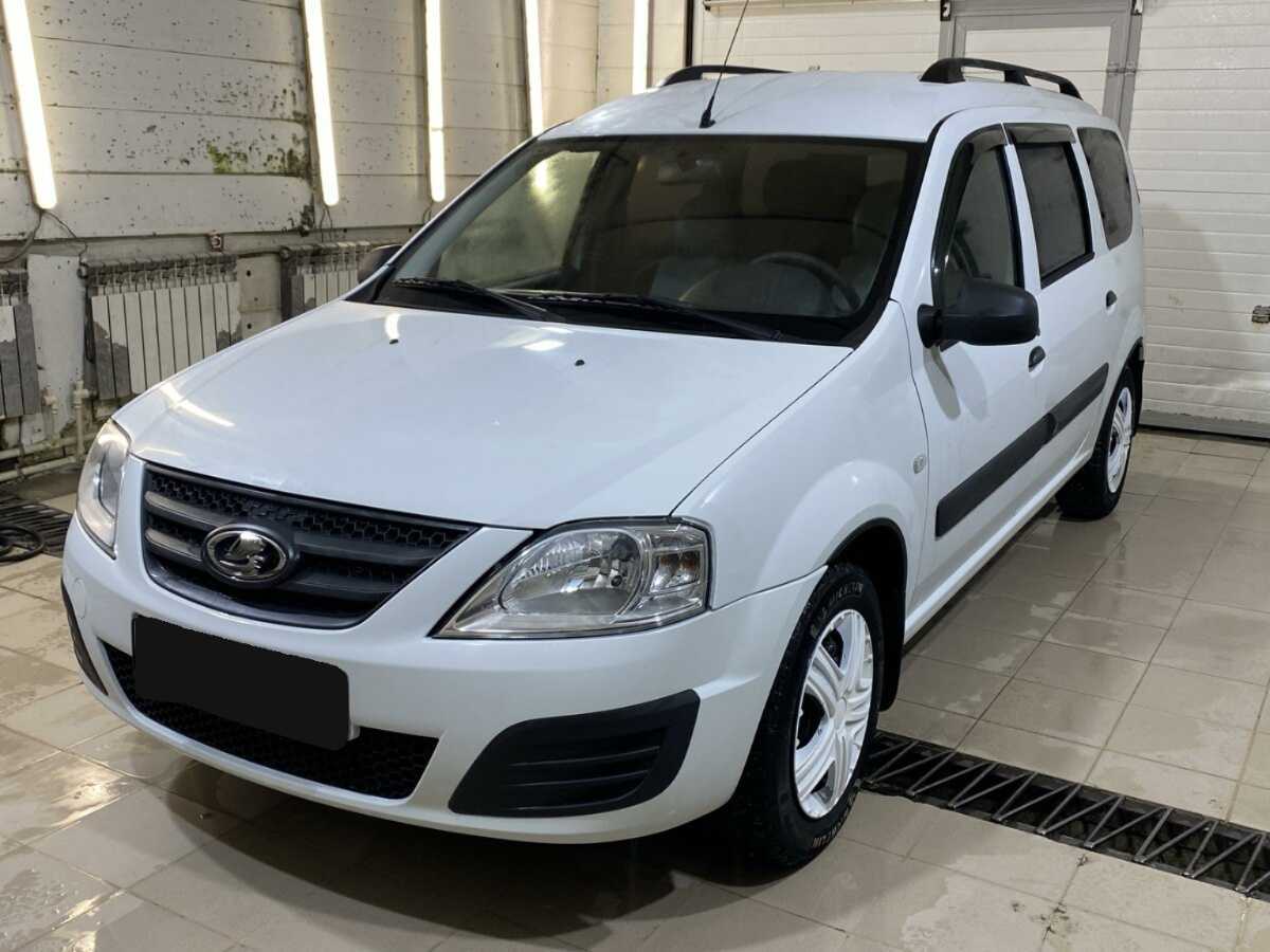 Lada (ВАЗ) Largus 2020 года с пробегом. Посмотреть фото
