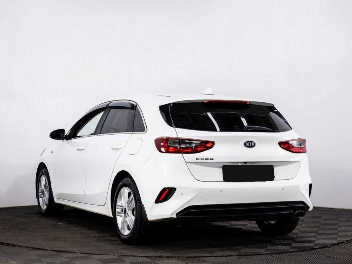 Kia Ceed 2018 года с пробегом. Фото: #3