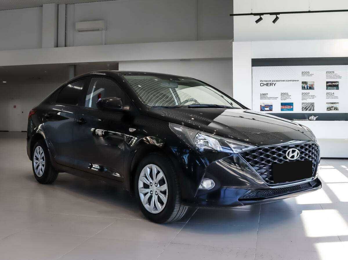 Hyundai Solaris 2021 года с пробегом. Фото: #2