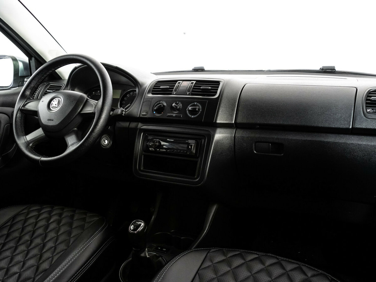 Skoda Fabia 2013 года с пробегом. Фото: #8