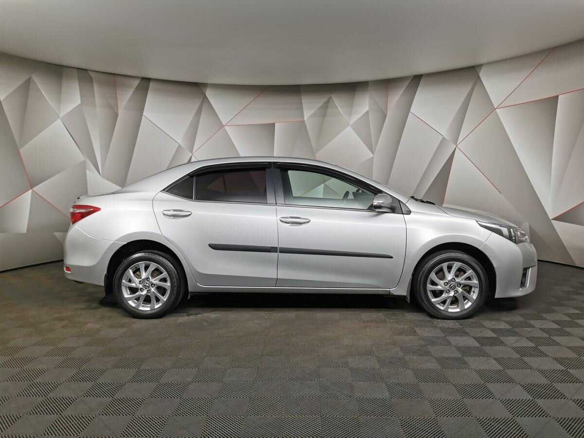 Toyota Corolla 2013 года с пробегом. Фото: #5