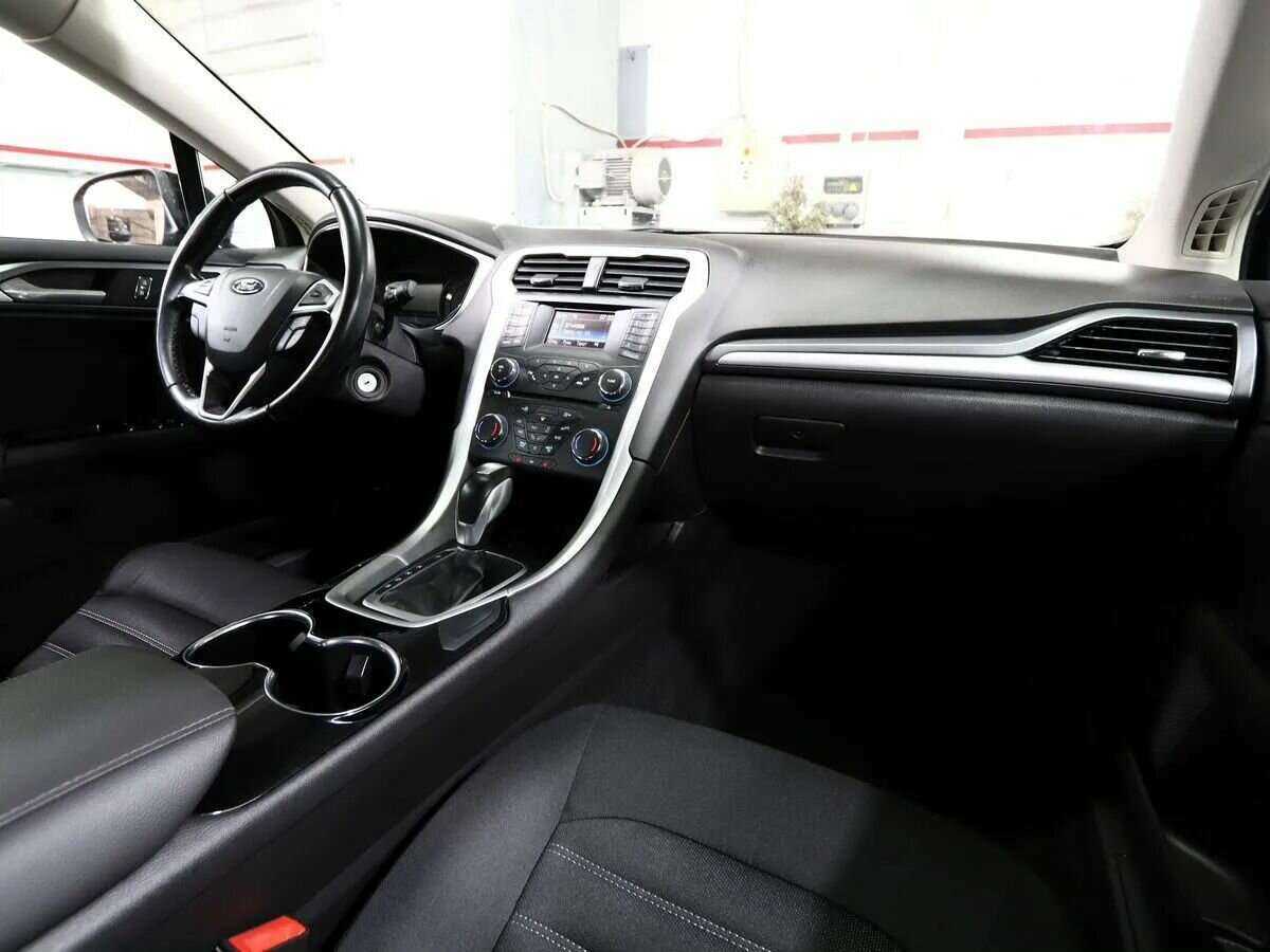 Ford Mondeo 2015 года с пробегом. Фото: #8