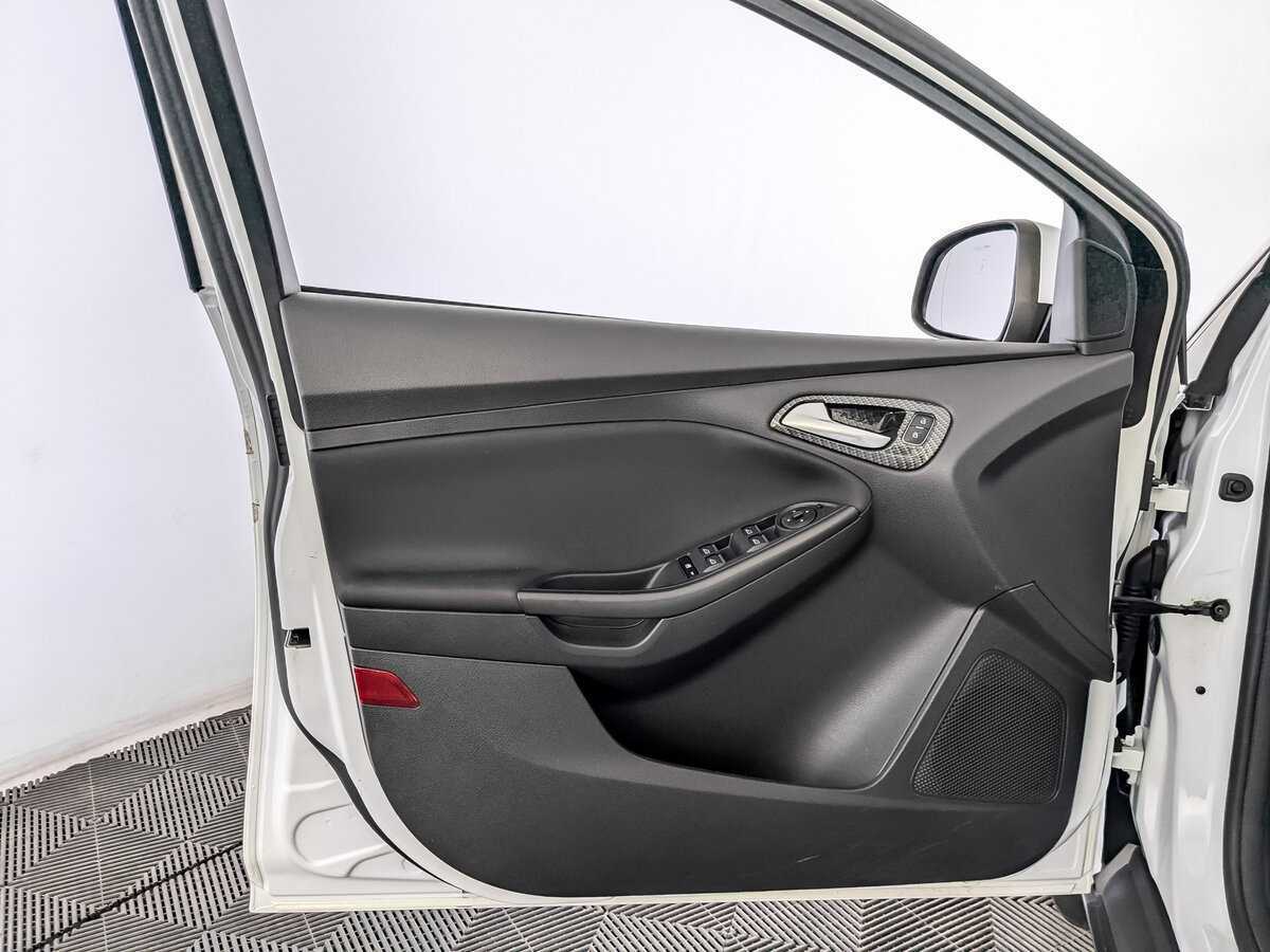 Ford Focus 2018 года с пробегом. Фото: #16