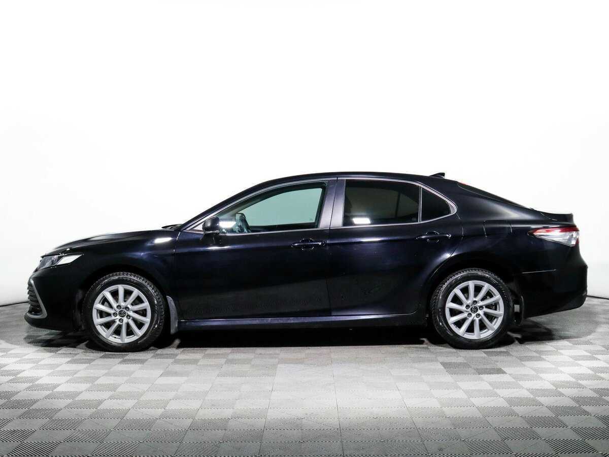 Toyota Camry 2021 года с пробегом. Фото: #4