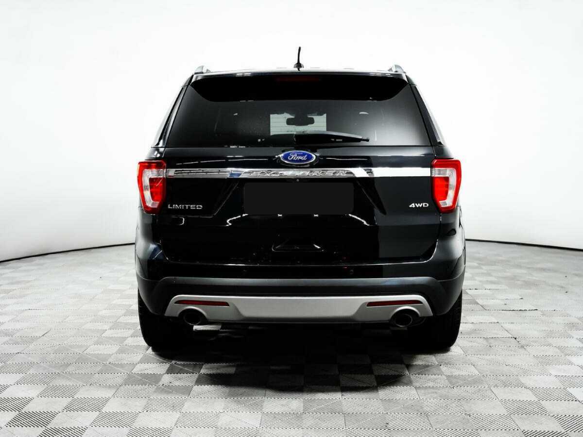 Ford Explorer 2016 года с пробегом. Фото: #4