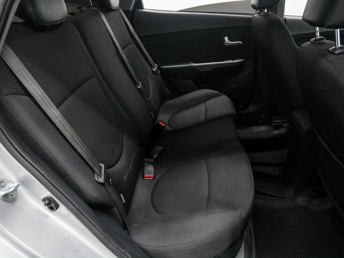 Kia Rio 2015 года с пробегом. Фото: #9