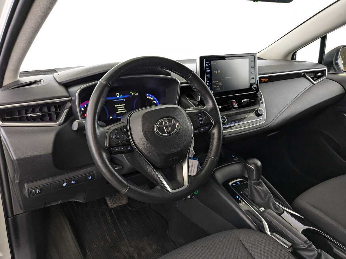 Toyota Corolla 2019 года с пробегом. Фото: #15