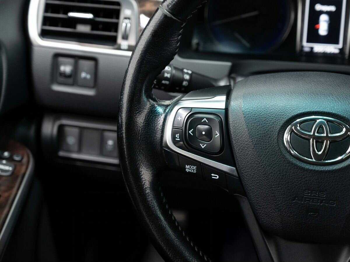 Toyota Camry 2016 года с пробегом. Фото: #14