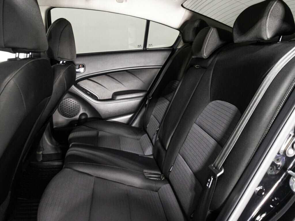 Kia Cerato 2017 года с пробегом. Фото: #9