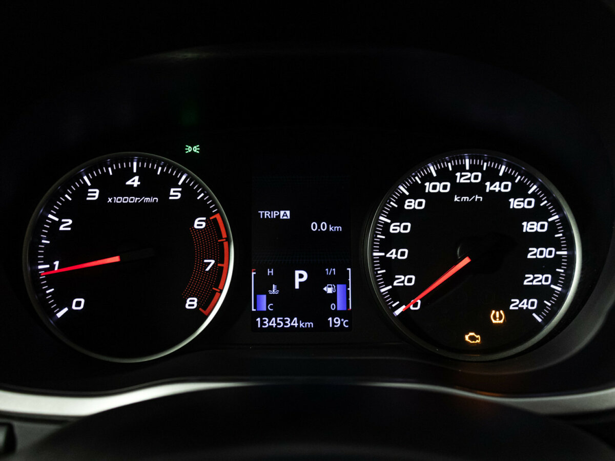 Mitsubishi Eclipse Cross 2018 года с пробегом. Фото: #11