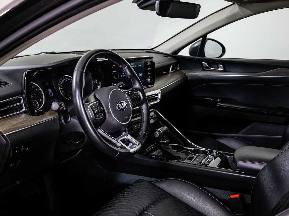 Kia K5 2020 года с пробегом. Фото: #8