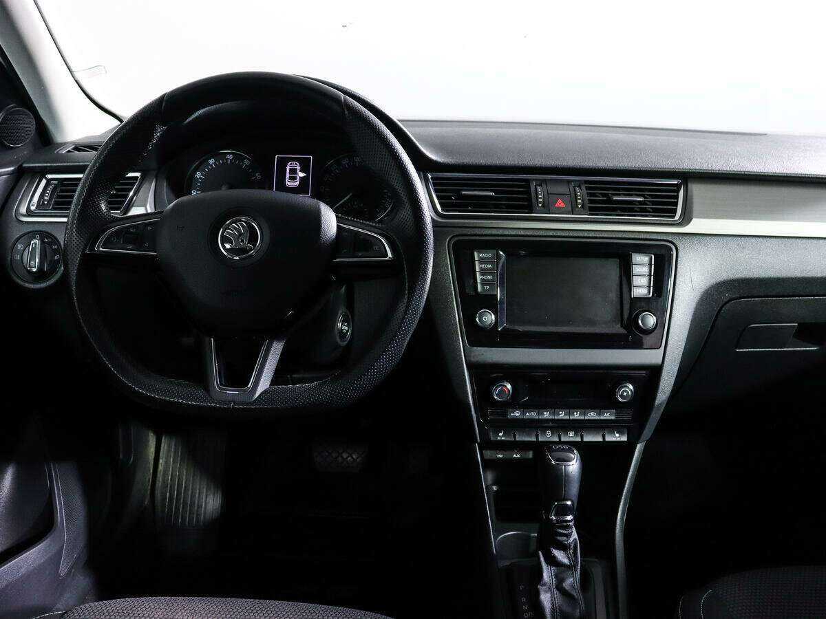 Skoda Rapid 2016 года с пробегом. Фото: #9