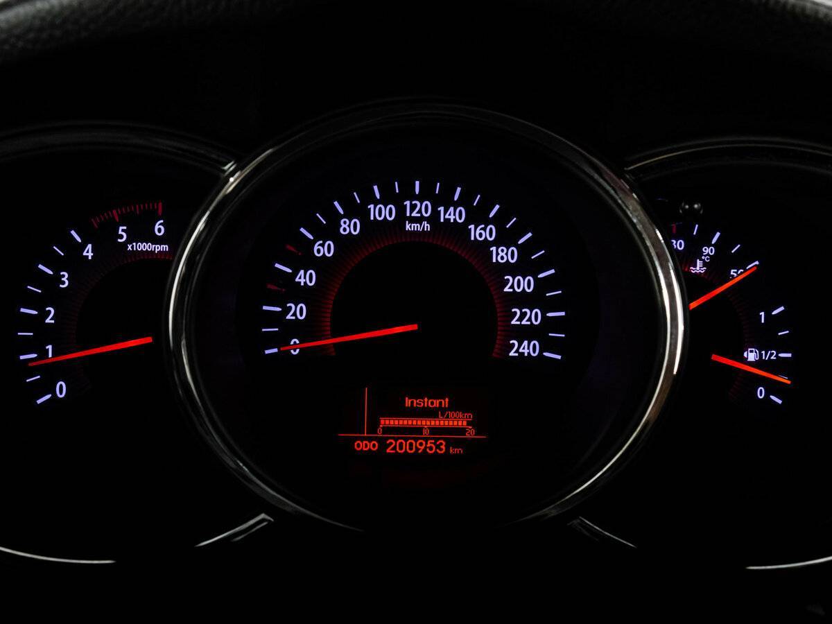 Kia Sorento 2012 года с пробегом. Фото: #16