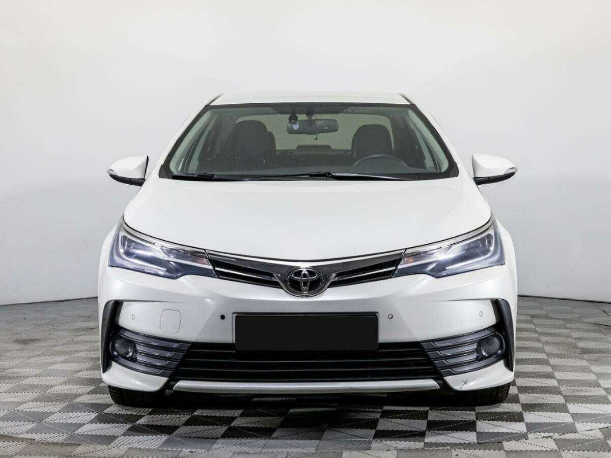 Toyota Corolla 2018 года с пробегом. Фото: #1